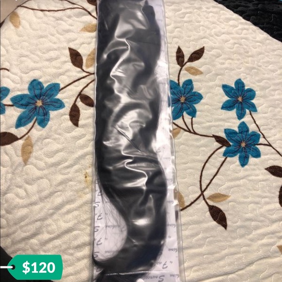 20” real hair extensions - Picture 2 of 4